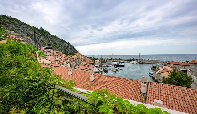 Luxuriöse Wohnung in Portopiccolo mit Garten und Privatstrand Privates
