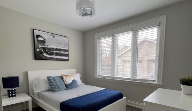 Luxury 4BR Bungalow Self Checkin - Bluffs