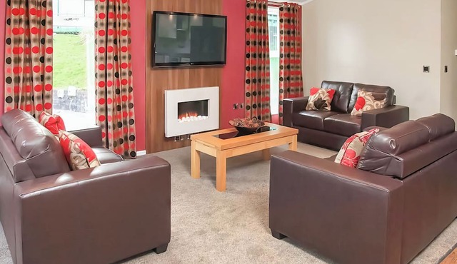 Luxury Lodge 3 bed Hot Tub