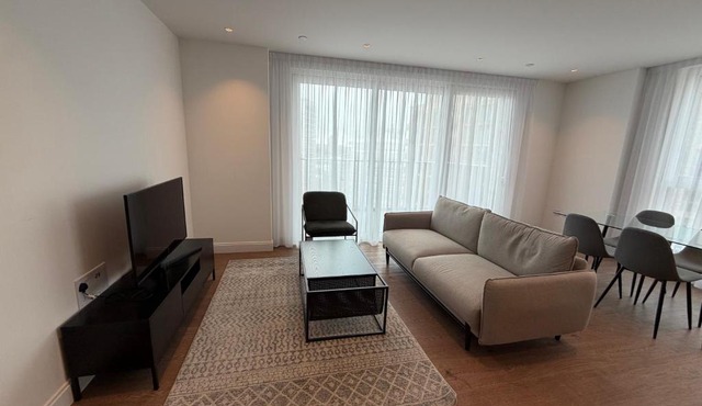 Luxury modern 2 bedroom apartment near Vauxhall