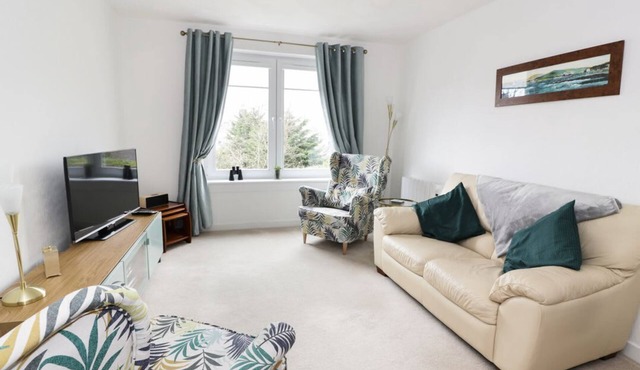MACS Place: Cozy Stay in Largs