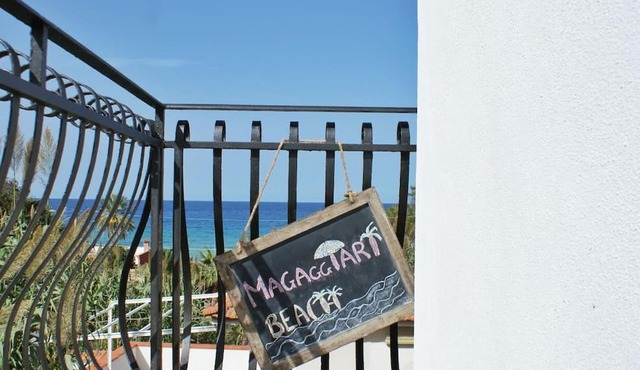 Magaggiari Beach House