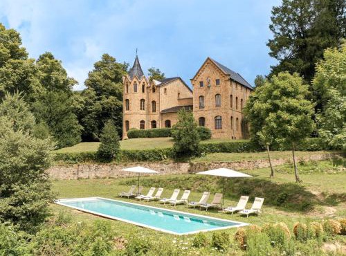 Majordoms - Castell de Villavecchia - 33 pax