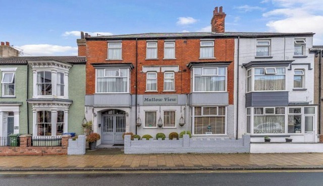 Mallow View Guest House | Cleethorpes Beachside