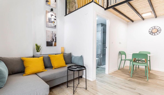 Marie Curie Flats, Lovely Duplex 3