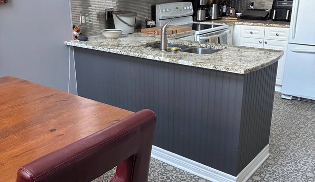 Modern and updated condo in London's Westmount neighbourhood.