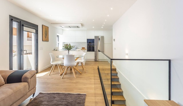 Modern Balcony House - Solarium Terrace