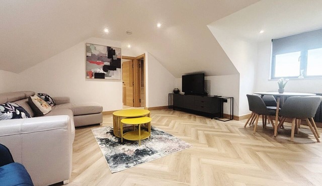 Modern Brandesburton Studio Near Beverley, Hornsea & the Coast