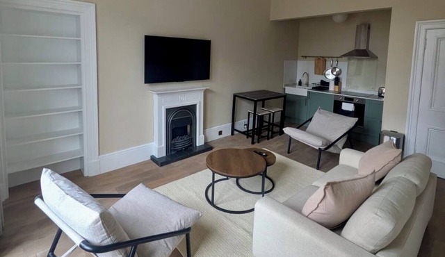 Modern Flat - Main St, Campbeltown