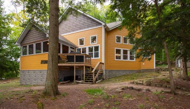Muskoka Serenity - Four Bedroom Cottage, Sleeps 8