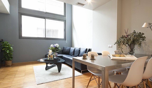 My Space Barcelona 5 apartments for 30 pax near Park Güell