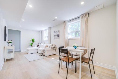 nest in orchard-main unit room