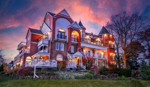 Niagara Grandview Boutique hotel