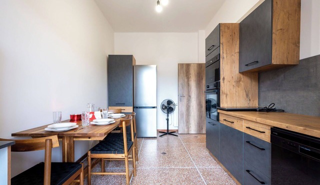 Nice apartment for 4 people with WIFI, A/C, TV and balcony