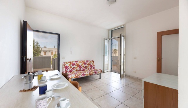 Nice apartment for 6 people with A/C, TV, balcony, pets allowed and panoramic view