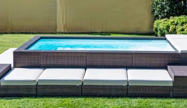 Nice apartment for 6 people with WIFI, private pool, A/C, TV, terrace and pets allowed