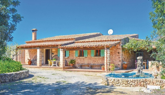 Nice home in Pòrtol with kitchen