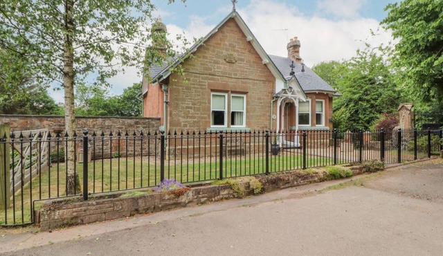 North Lodge: Idyllic Retreat Near Brydekirk