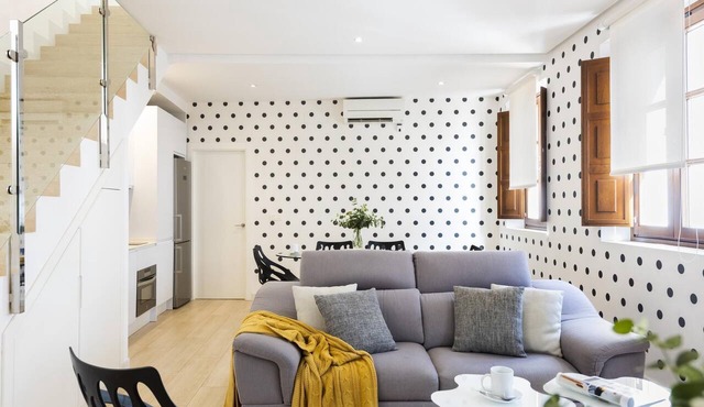 PALACIO BUENAVISTA LUXURY APARTMENTS 2.1.