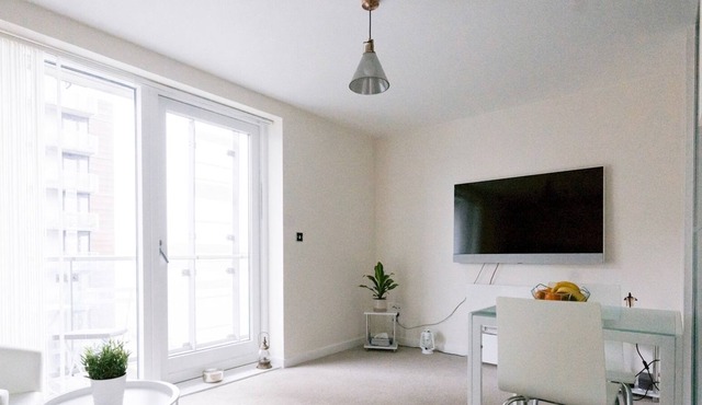 Pass the Keys | New 1 Bed at Glasgow Harbour