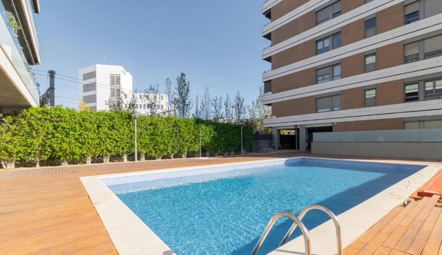 Penthouse with Private Terrace & Pool Access
