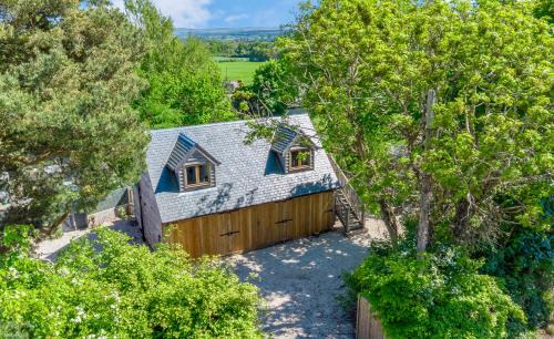 Pentland Hills Chalet, Hike, City, EV, Sleeps 4