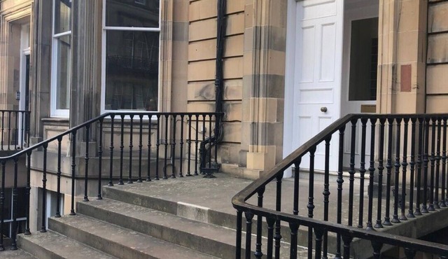 Period townhouse apartment situated at the heart of Edinburgh's West end