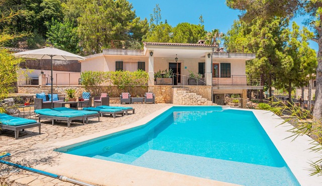 Pet-Friendly Villa Ses Basses with Mountain View, Pool & Wi-Fi