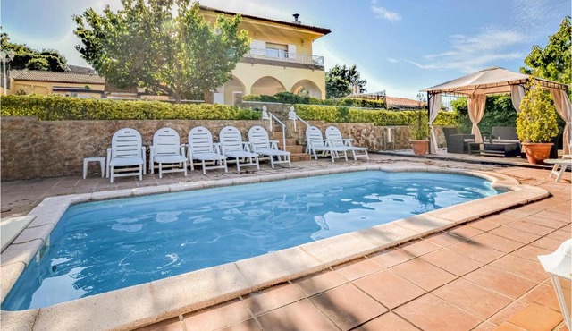 Pet Friendly Home In Vidreres