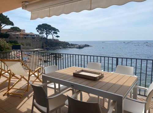 Playa Canadell MAR G primera linea de mar con terraza - WeHost Costa Brava