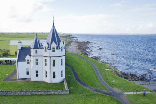 Portgordon - 1 Bed Luxury Studio by Together Travel