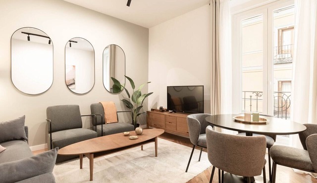 Prado III apartment in Madrid