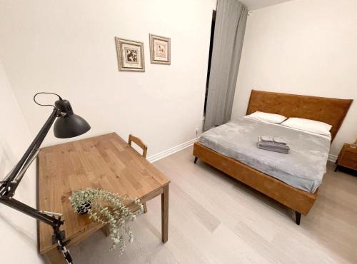 Queen Boutique Rooms