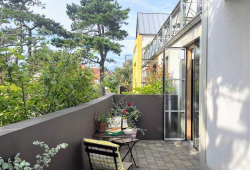 Regatta - A lakeview apartment in Thorpeness - Aldeburgh Coastal Cottages
