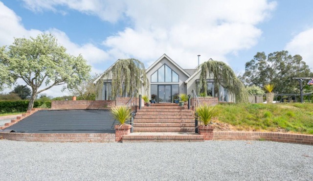 Rendham | 6 Bedroom superb house