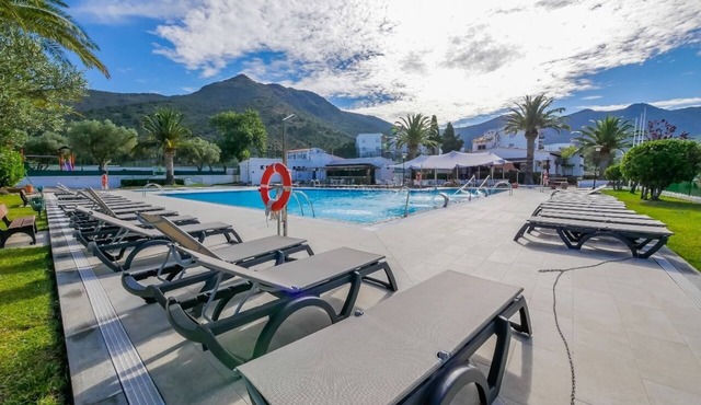 Rescator Resort 203 - Two Bedroom Apartment, Sleeps 6