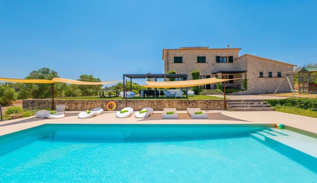 SA FONT (LLORET DE VISTALEGRE) – Spectacular country house with private pool and WiFi
