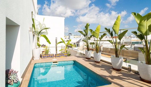 San Lorenzo. 3 bedrooms, terrace, private pool