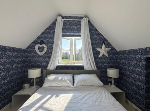 School House Annexe - private spacious apartment