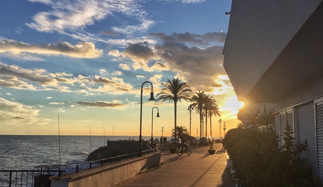 Sea front apartment near Barcelona