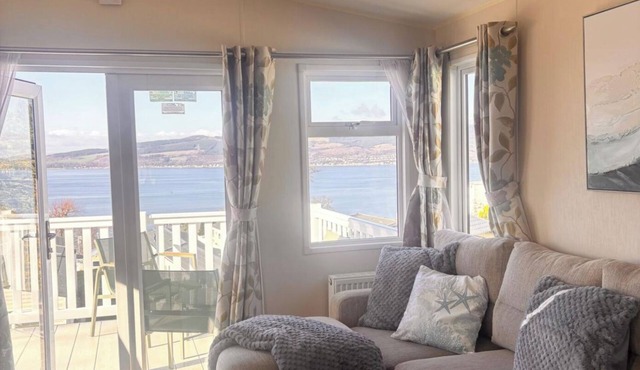 Seaside Escape in Wemyss Bay
