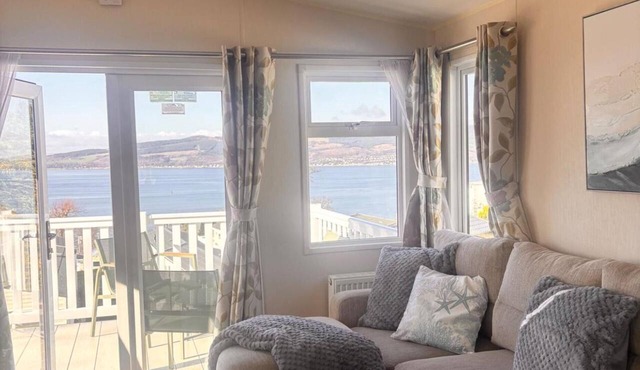 Seaside Escape in Wemyss Bay
