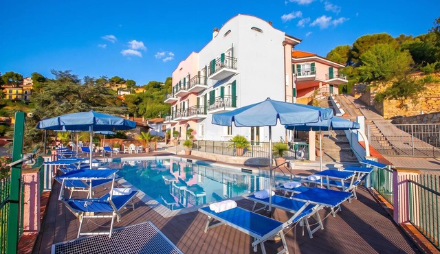 Seaview Pool Retreat - B27, Andora, Italy