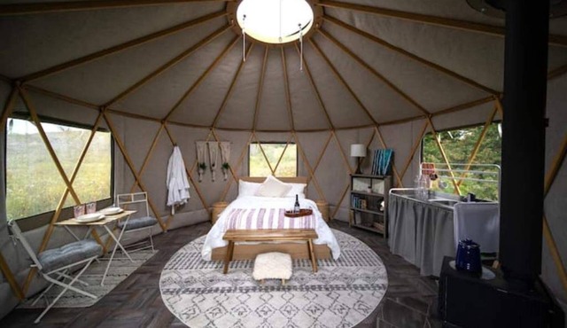 Secluded Yurt on 100+ Acre Tree Farm