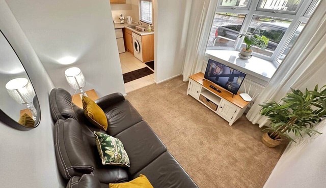 Semi-detached 1-Bedroom Chalet