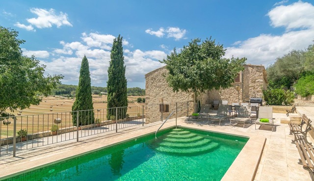 Ses Cases Velles De Son BarÓ - Villa With Pool