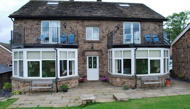Shallcross Hall Cottages - Combs