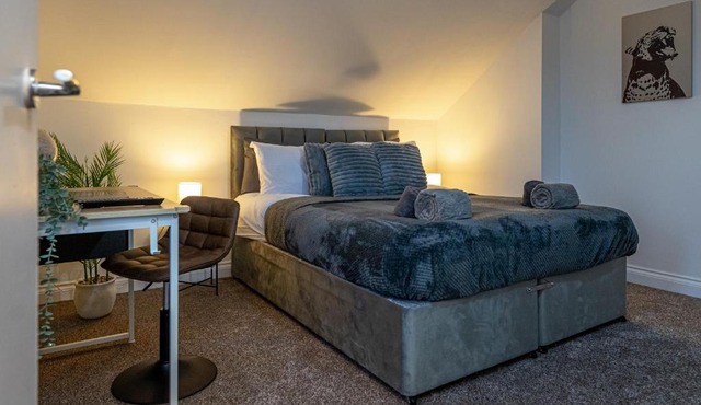 Shrubberies Suite