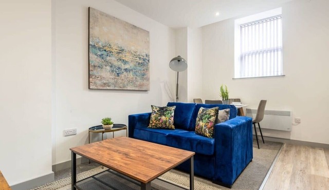 Smart 2 Bed Budget Apartment in Central Doncaster