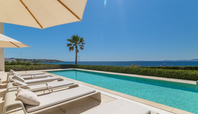 Son Veri Front Bay, Villa 5StarsHome Mallorca